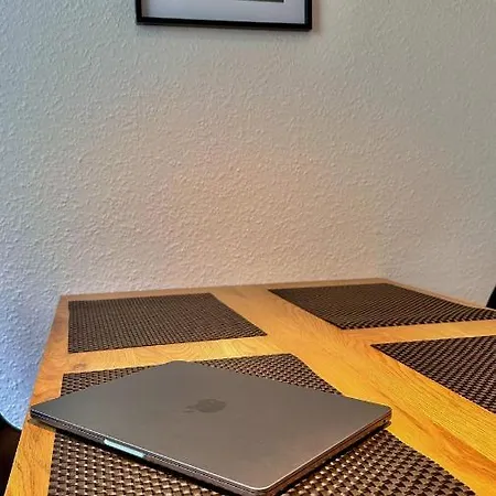 Apartamento Kaarst-apt Fuer 4, Zentral, Gemuetlich, Privater Parkplatz