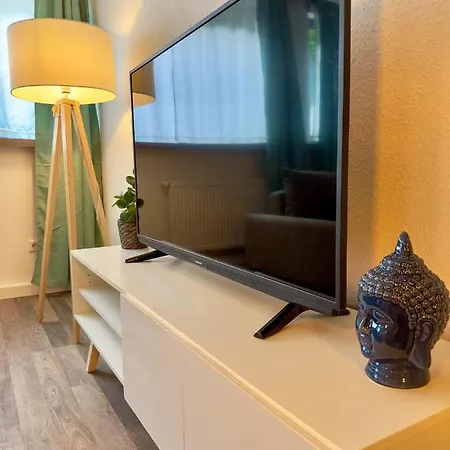 Kaarst-apt Fuer 4, Zentral, Gemuetlich, Privater Parkplatz Apartment *