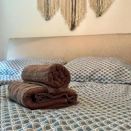 Kaarst-apt Fuer 4, Zentral, Gemuetlich, Privater Parkplatz Kaarst