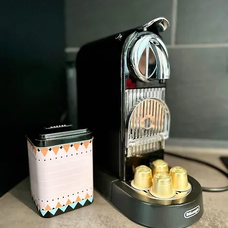 Kaarst-apt Fuer 4, Zentral, Gemuetlich, Privater Parkplatz