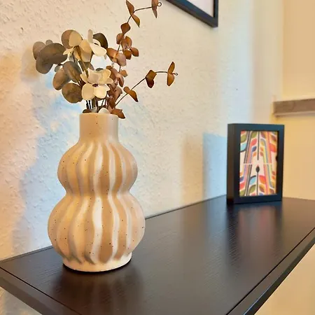 Kaarst-apt Fuer 4, Zentral, Gemuetlich, Privater Parkplatz *