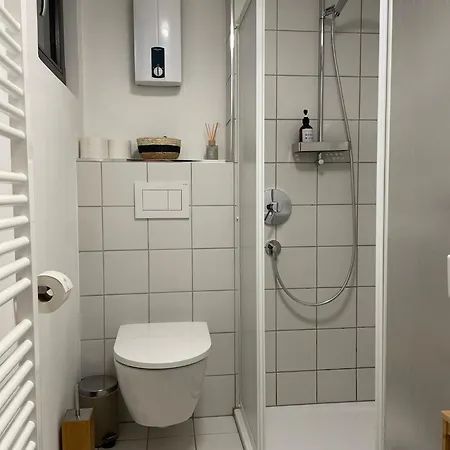 Apartment Kaarst-apt Fuer 4, Zentral, Gemuetlich, Privater Parkplatz Kaarst